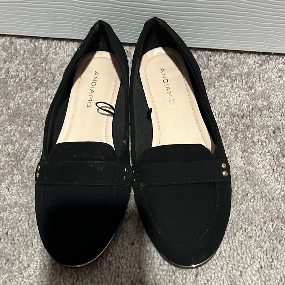 Black Flat Shoes